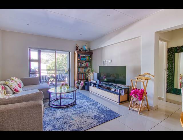 2 BEDROOM APARTMENT TO LET IN BRYANSTON